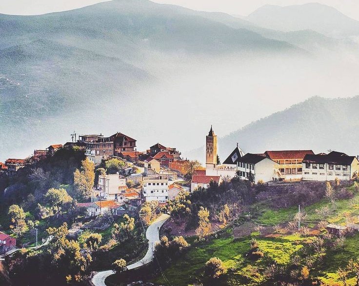 Tizi Ouzou - Makeup Artist